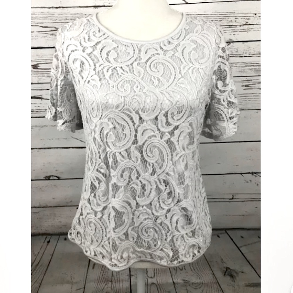 Adrianna Papell Lace Flutter Sleeve Top NWT!